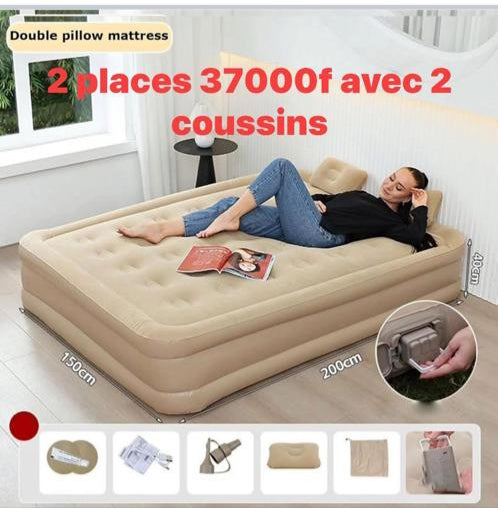 Matelas gonflable pour la maison et camping, orthopédique, la pompe est intégrée.