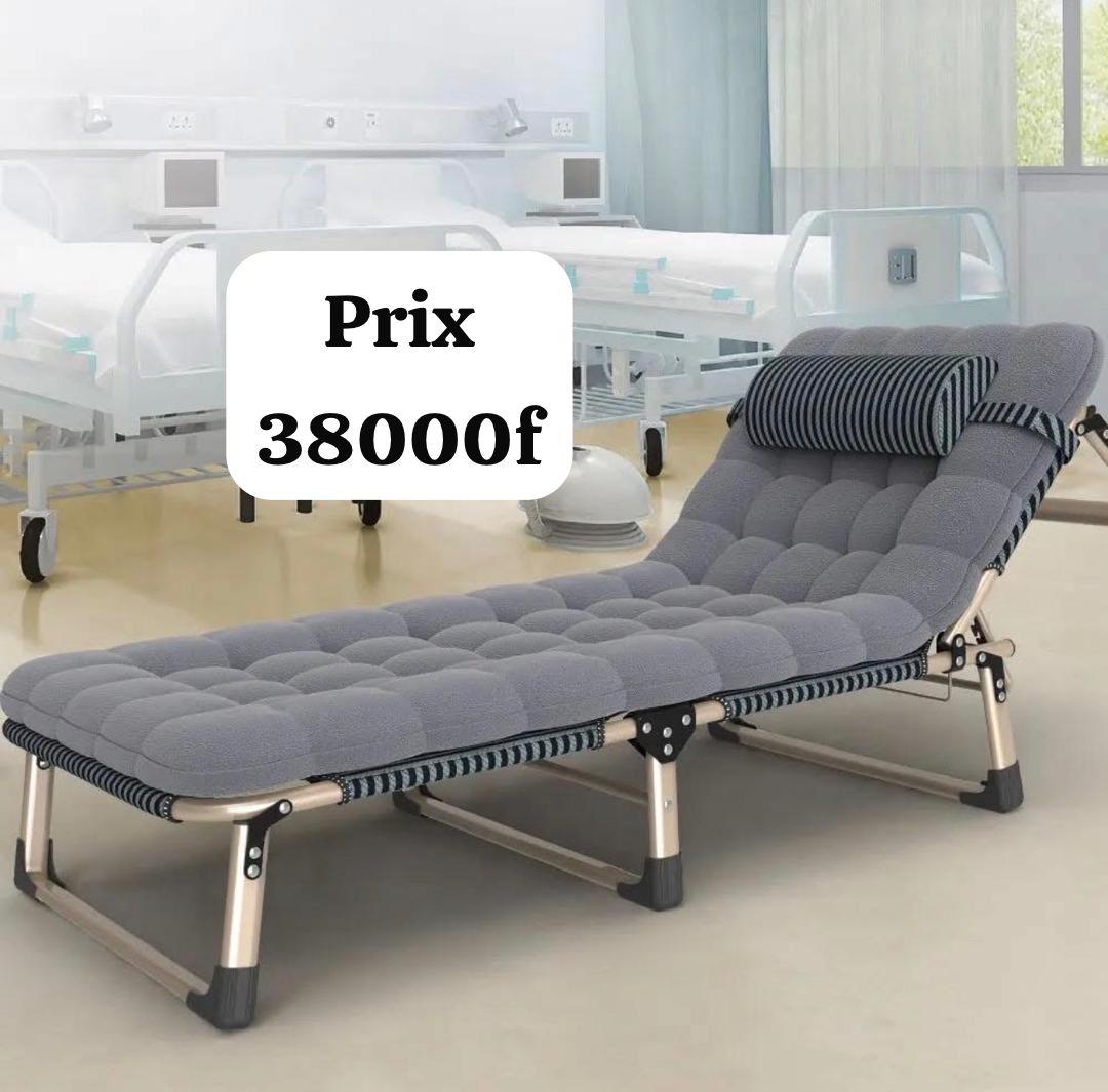 Prix : Promo 38000f au lieu de 65000f

🛏️ Lit Picot Orthopédique – Confort et Bien-être à Prix Mini !*

Offrez-vous un sommeil réparateur avec notre *lit picot orthopédique * de haute qualité. Parfait pour le repos, les massages ou même les patients.

✅