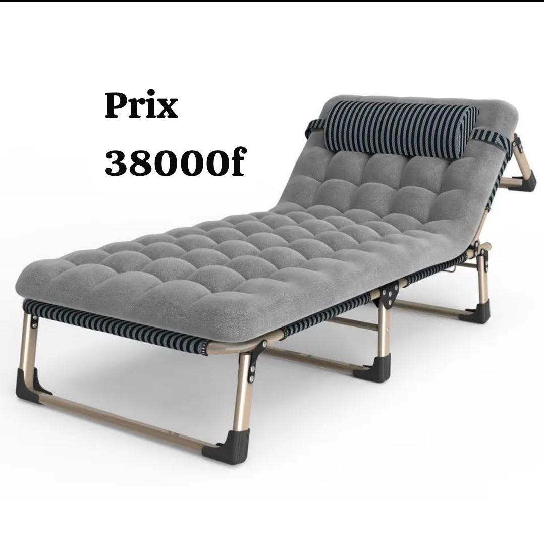 Prix : Promo 38000f au lieu de 65000f

🛏️ Lit Picot Orthopédique – Confort et Bien-être à Prix Mini !*

Offrez-vous un sommeil réparateur avec notre *lit picot orthopédique * de haute qualité. Parfait pour le repos, les massages ou même les patients.

✅