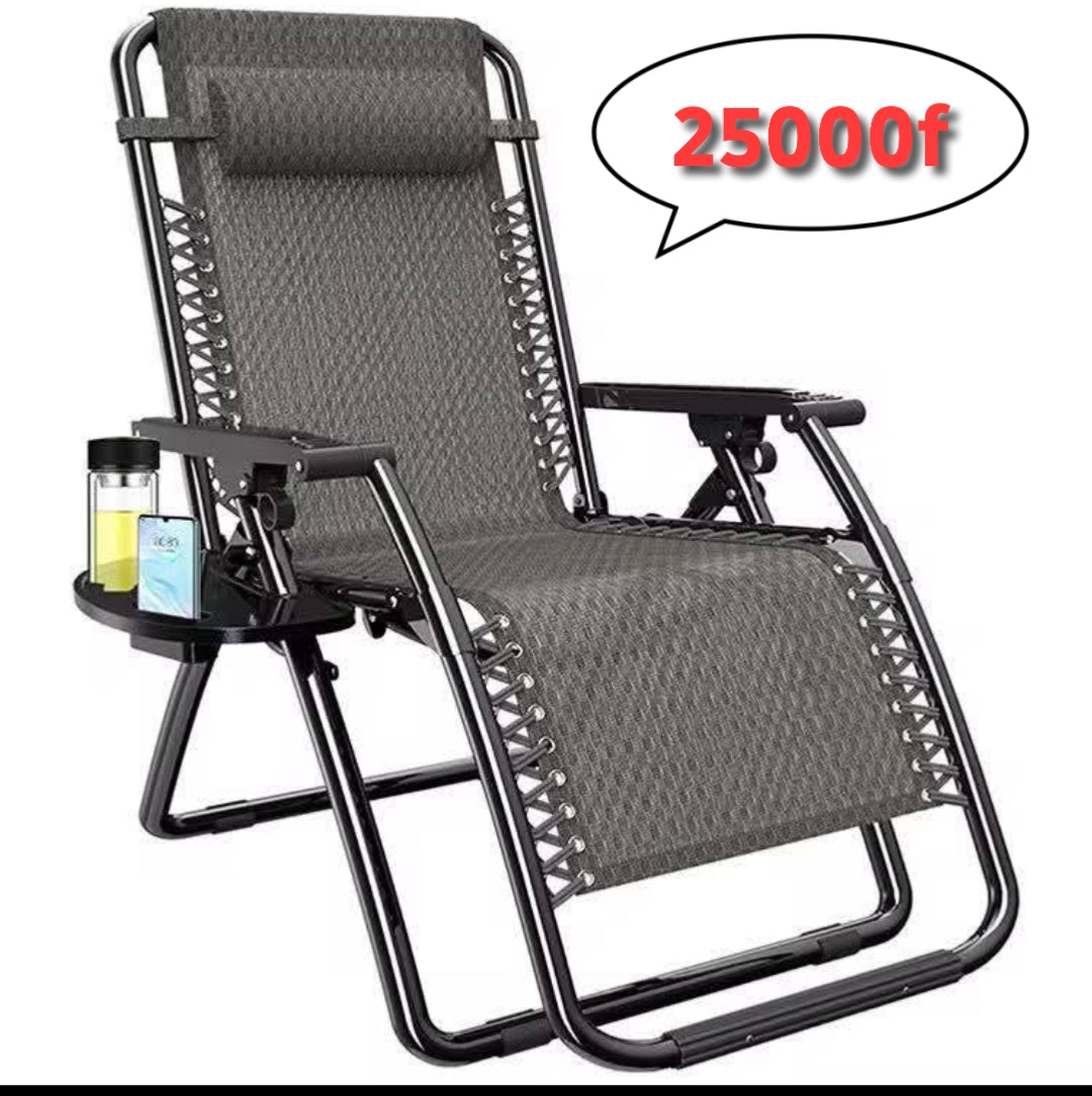 *Chaise Relax Pliable – 25000 CFA   

Profitez d’un confort total avec cette chaise ultra-pratique :  
Dossier inclinable  
Accoudoirs solides  
 Support téléphone + porte-gobelet et orthopédique
 Facile à plier et ranger